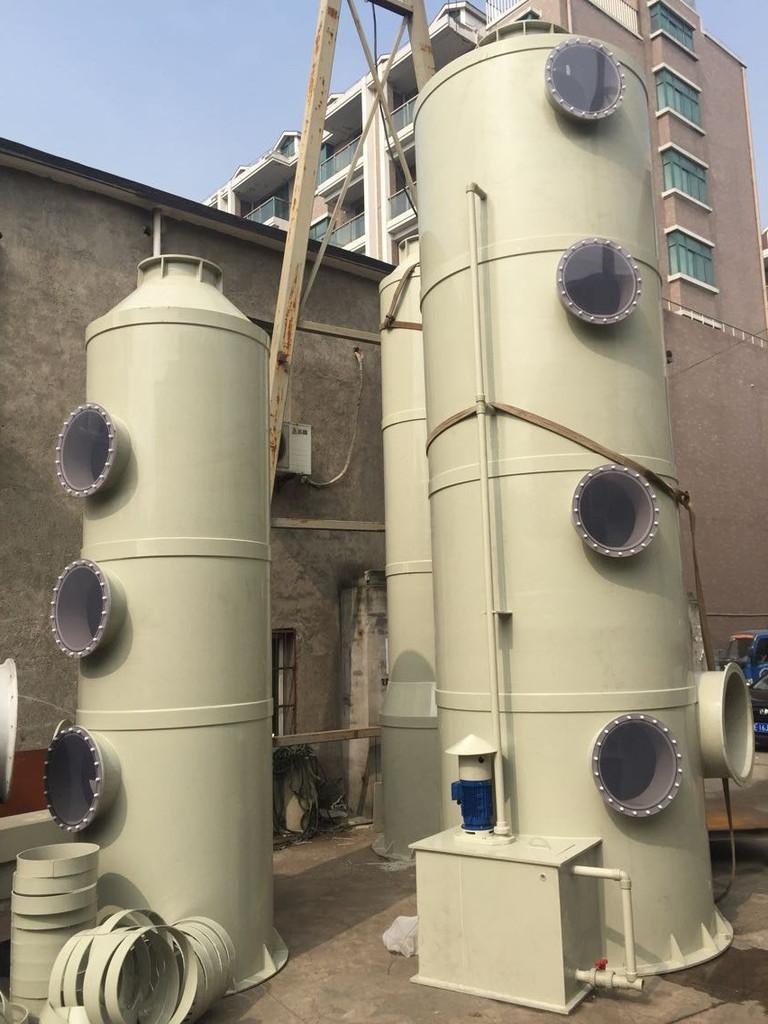 �����־�����